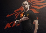 开云体育官方网站-世界排名争夺战焦点战，瑞士全面压制曼联，红魔体系危机全面爆发