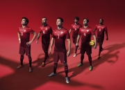 开云体育入口-赛道上的火焰，佩雷兹点燃赛场，梅赛德斯绝杀迈凯伦