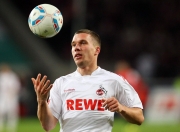 开云官方app入口-戴维斯杯完胜拉沃尔杯，西西帕斯扛起全队的背后，是网球传统与未来的无声较量