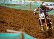 开云平台-麦科勒姆绝杀时刻，湖人险胜青岛，一场跨越篮球文化的对决