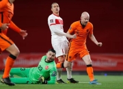 开云体育中国-里昂血洗土耳其，德容完成帽子戏法