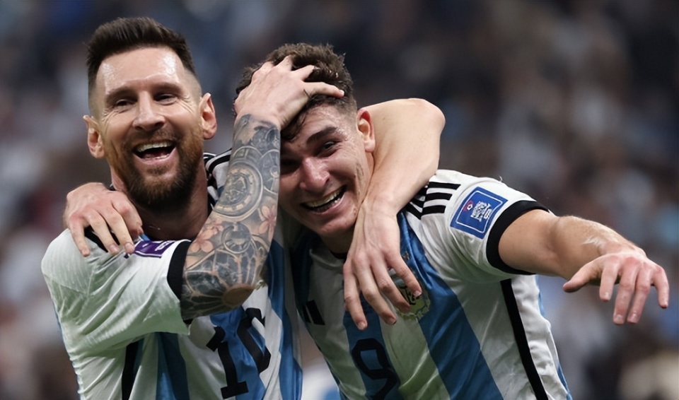 关于加拿大碾压阿根廷，梅西关键制胜的信息