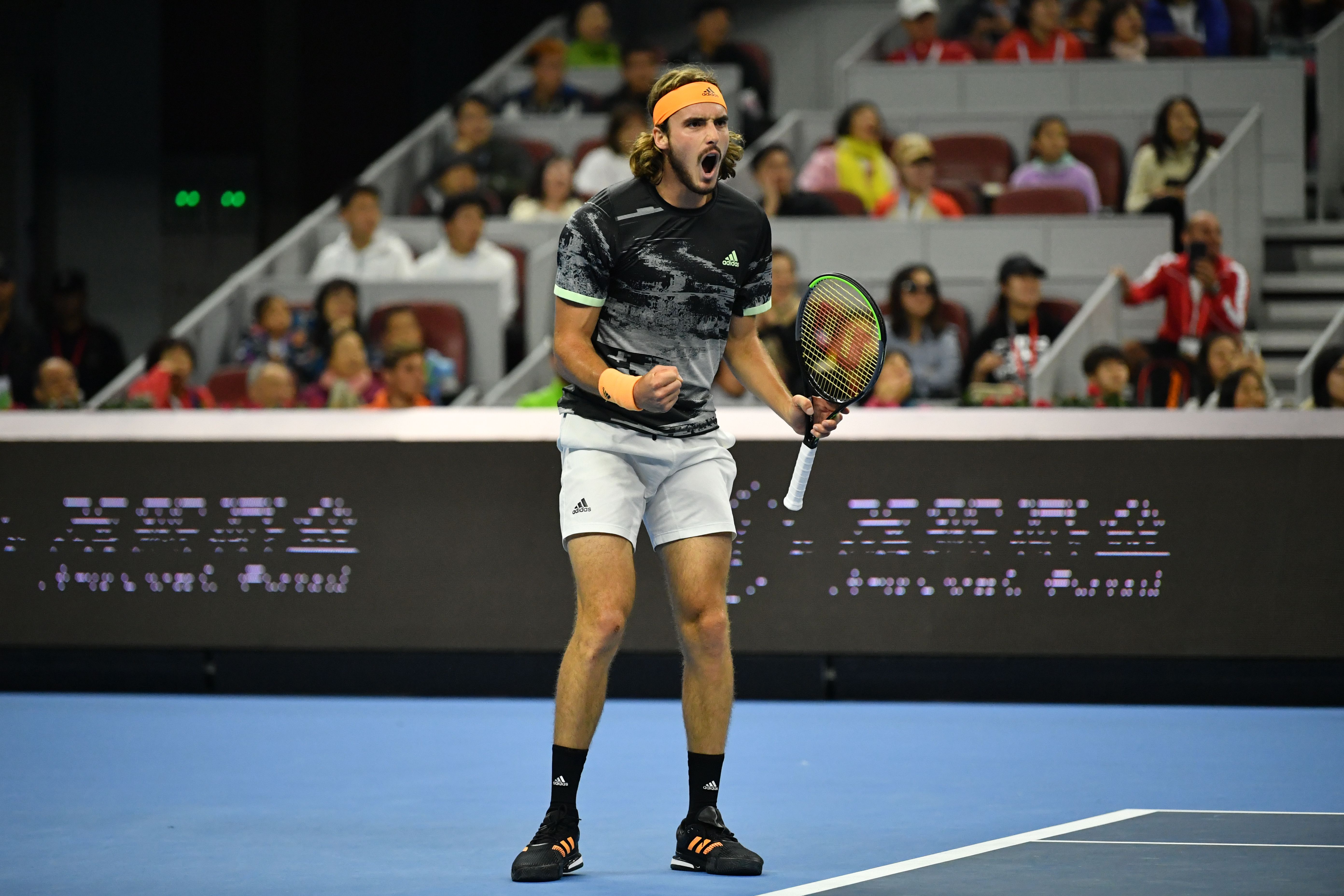 世界网球队血洗澳大利亚网球队,西西帕斯爆发神勇的简单介绍 世界网球队血洗澳大利亚网球队,西西帕斯爆发神勇的简单介绍