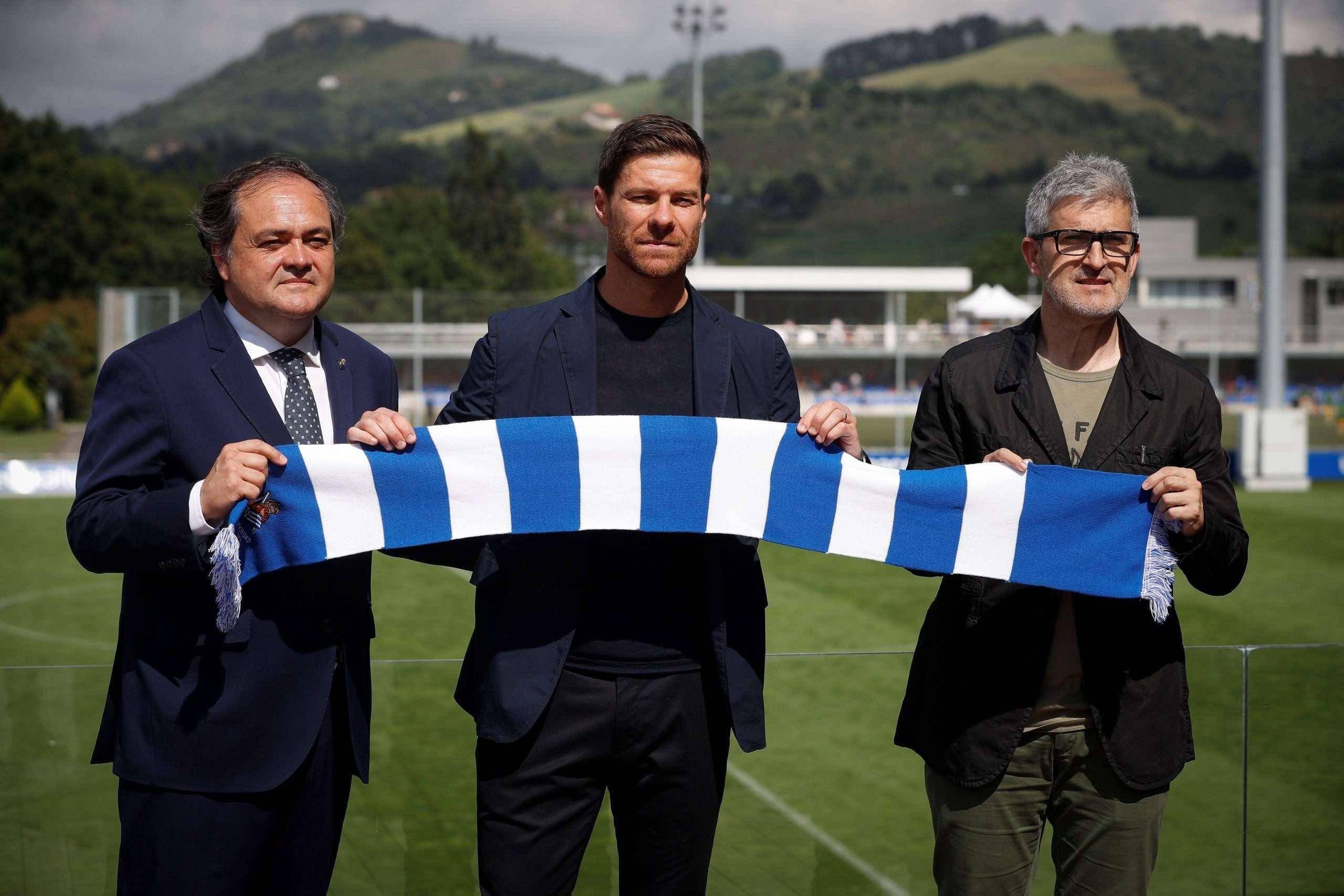 包含勒沃库森完胜葡萄牙，苏亚雷斯高光表现的词条