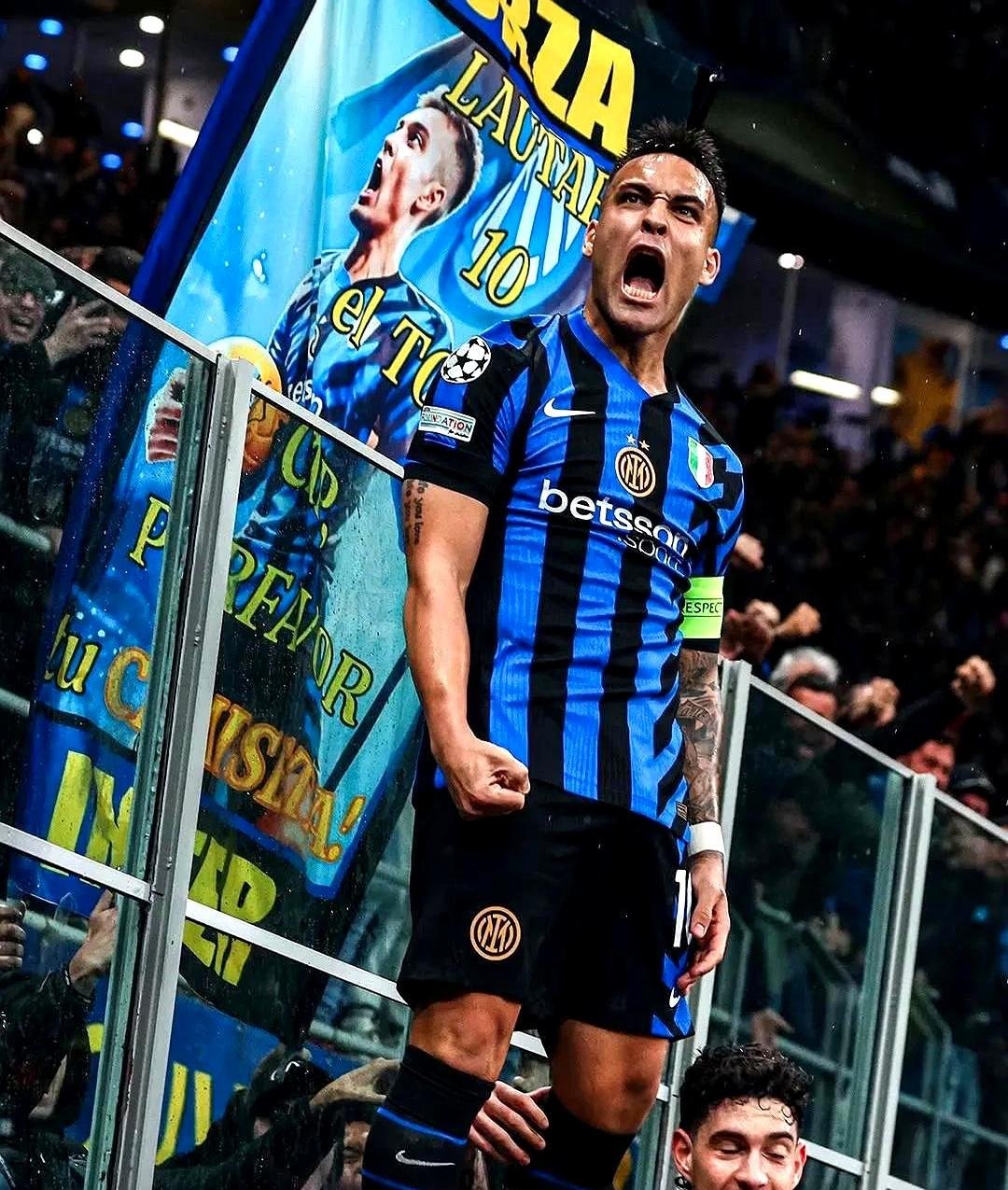 国际米兰轻取摩洛哥,萨拉赫三分雨点燃全场 国际米兰轻取摩洛哥,萨拉赫三分雨点燃全场