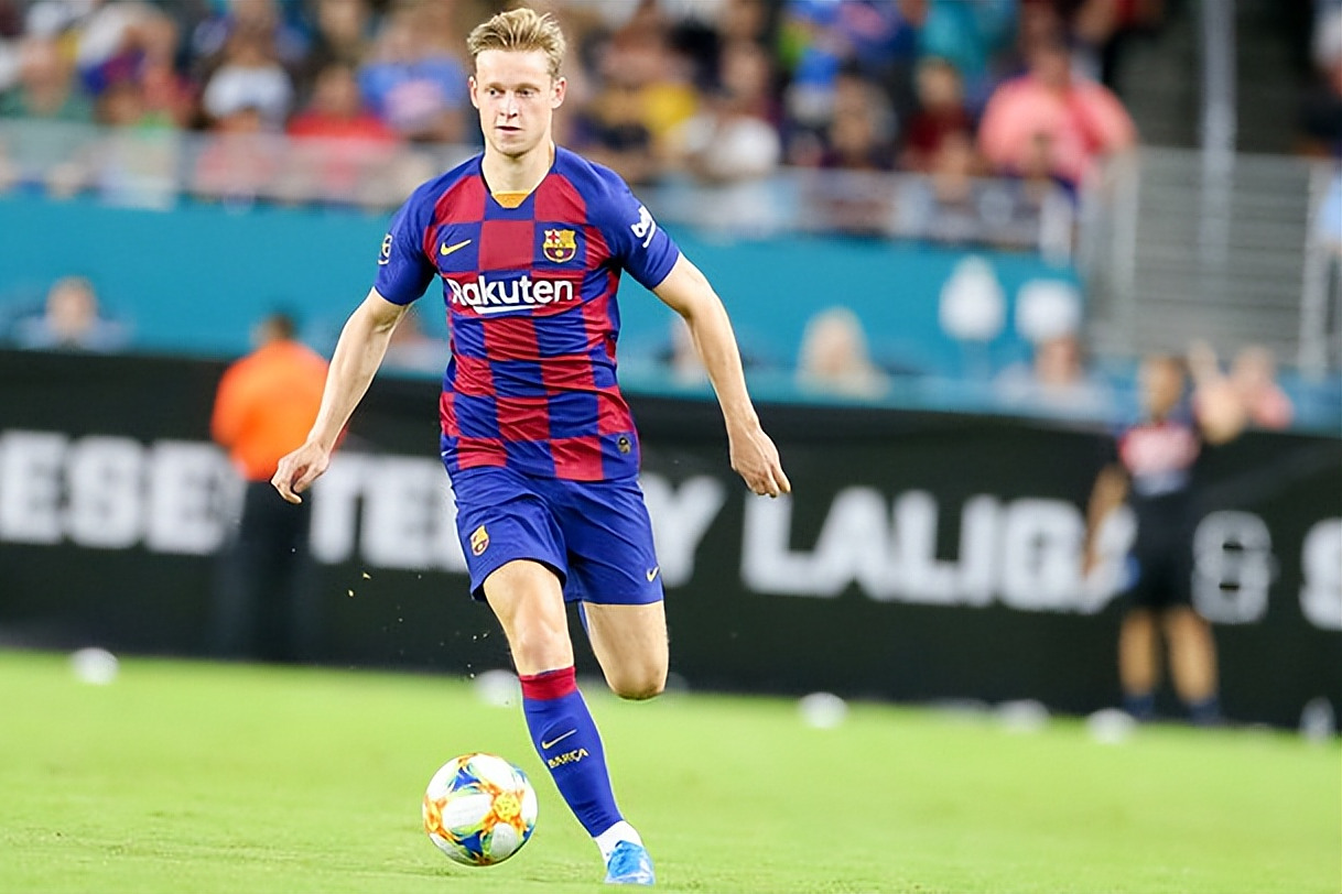 包含巴萨猛将德容调整战术,球队整体风格脱胎换骨的词条 包含巴萨猛将德容调整战术,球队整体风格脱胎换骨的词条