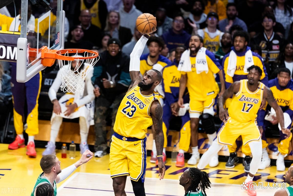 湖人大胜对手，主场豪取胜利的简单介绍