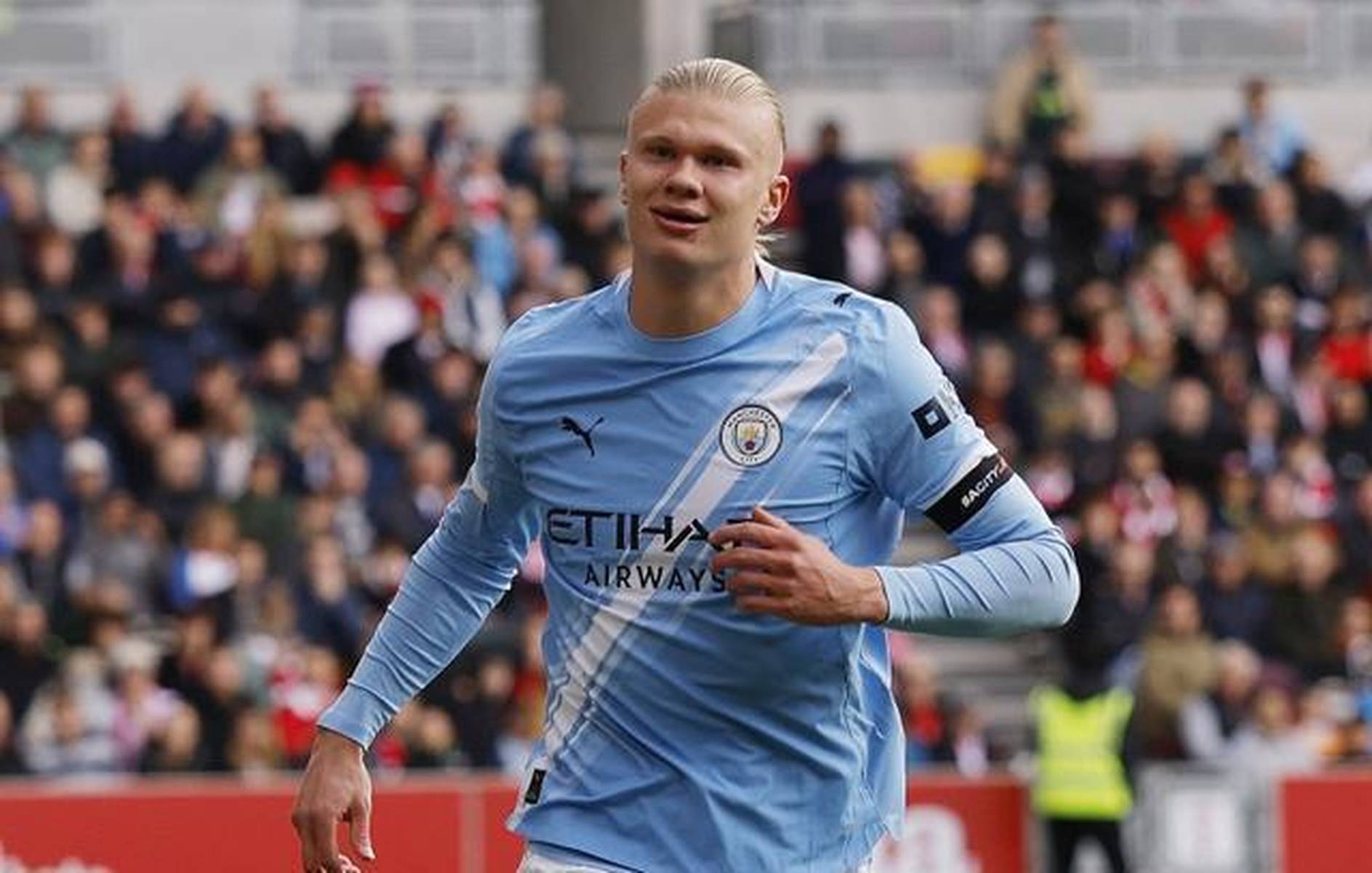 曼城轻取客场对手，继续稳固领头位置的简单介绍