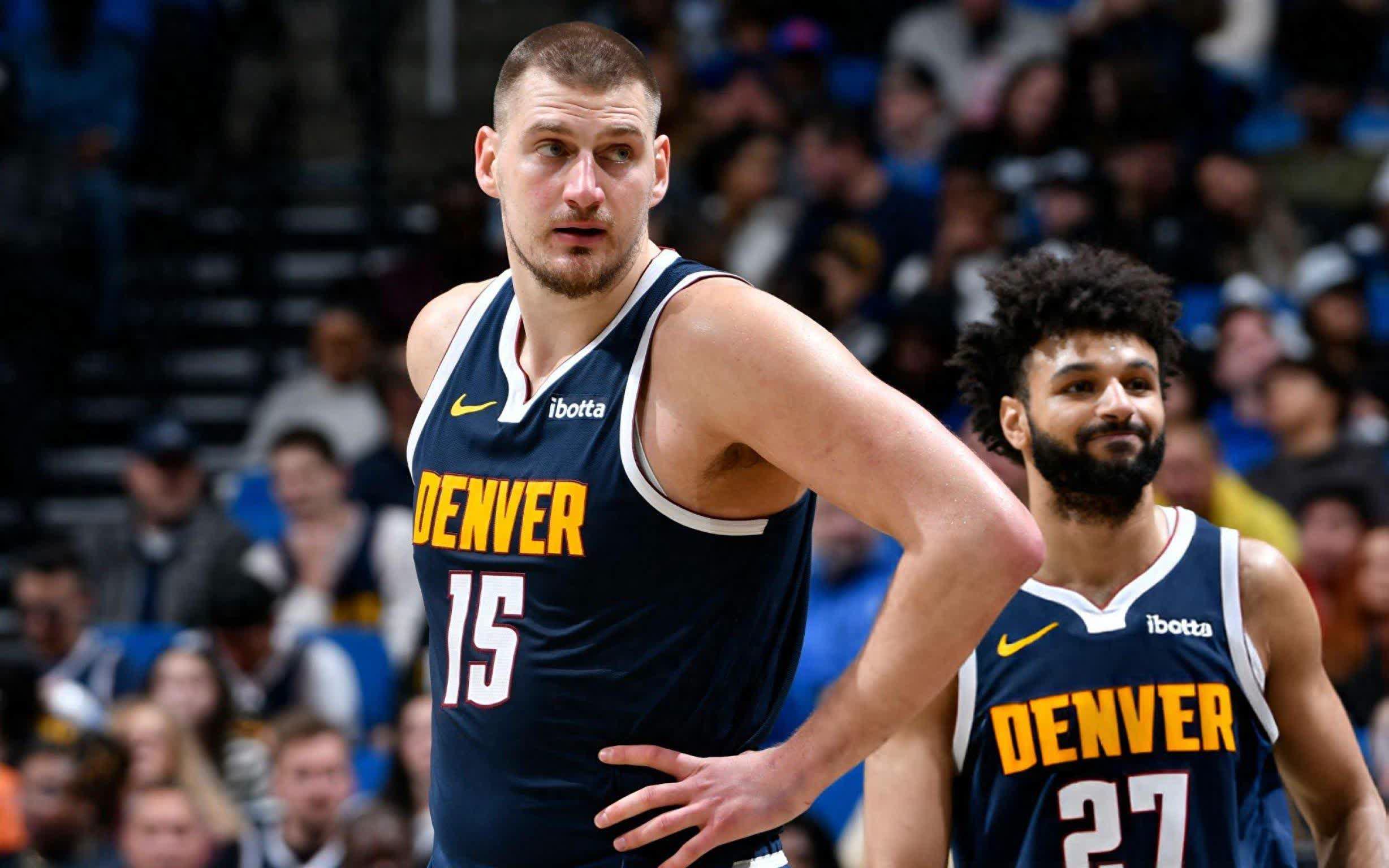 包含骑士客场击败篮网，取得两连胜的词条