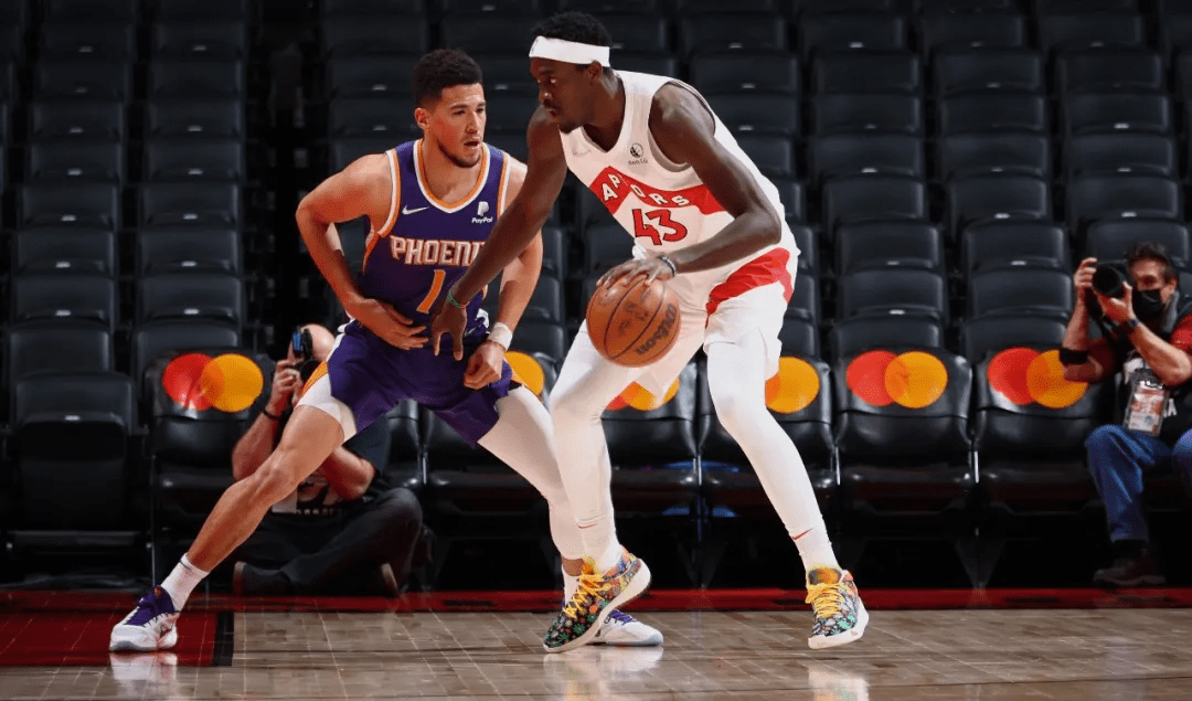 包含爵士横扫辽宁队，戈贝尔带队取胜的词条