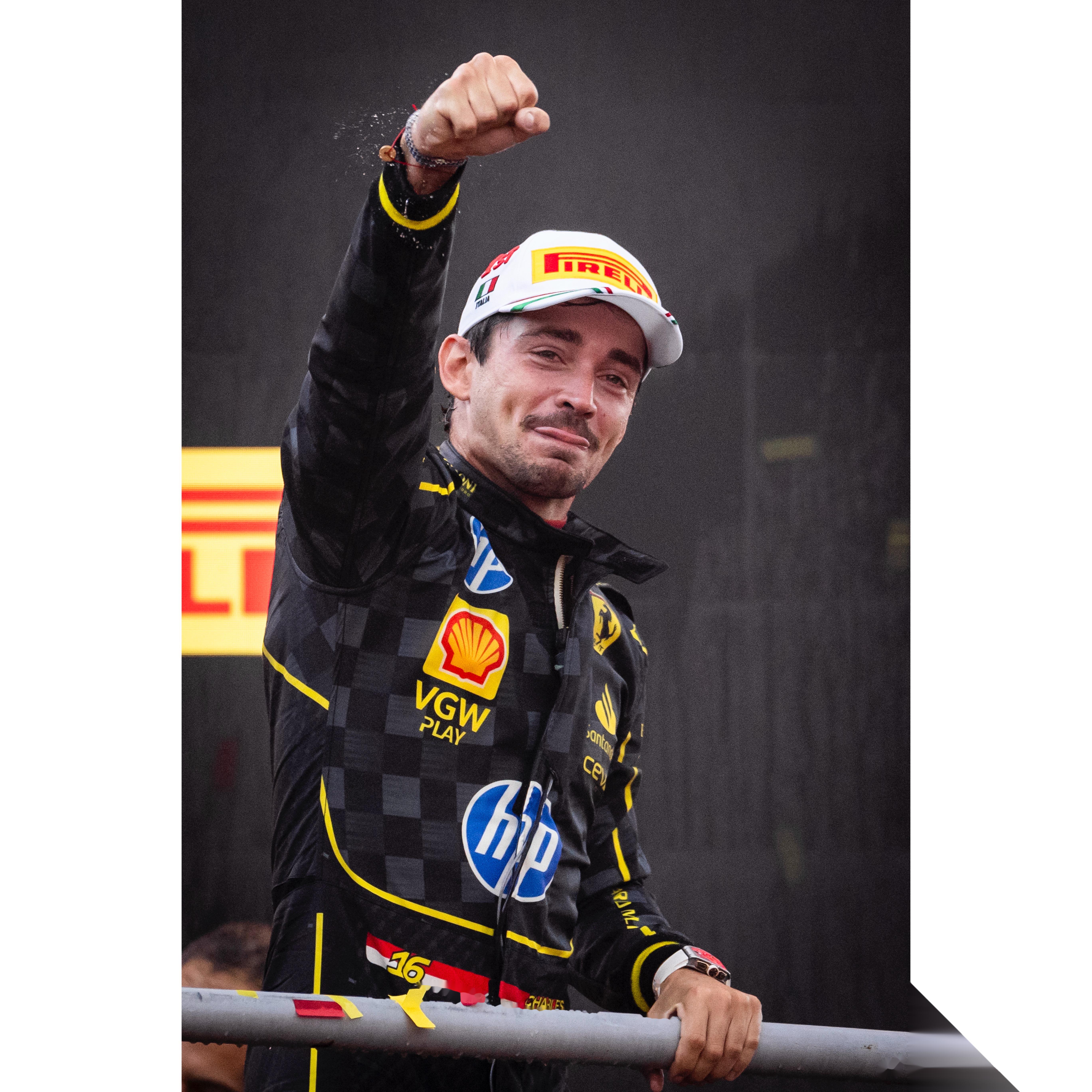 红牛车队轻取法拉利，勒克莱尔点燃赛场的简单介绍