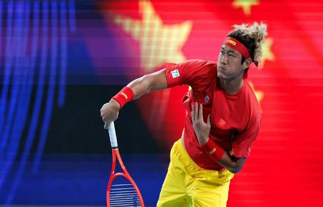 包含联合杯横扫ATP总决赛，兹维列夫扛起全队的词条